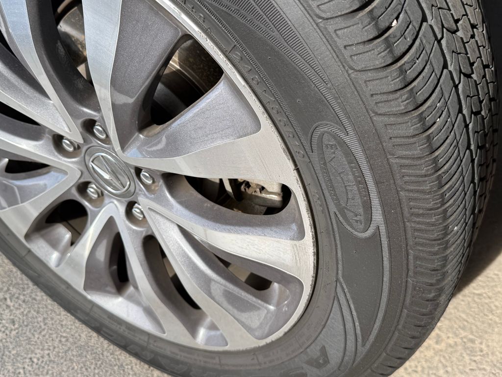 Thumbnail: 2015 Acura MDX - 32