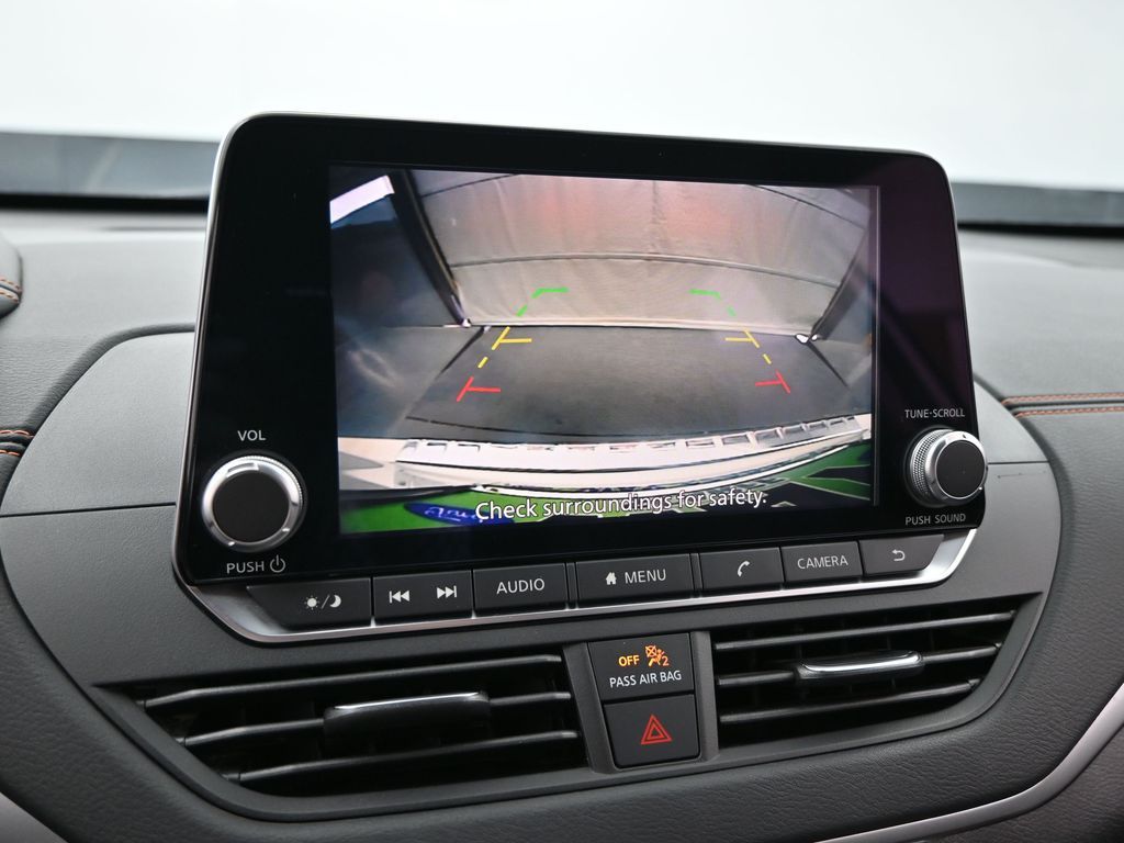 2022 Nissan Altima SR Intelligent AWD