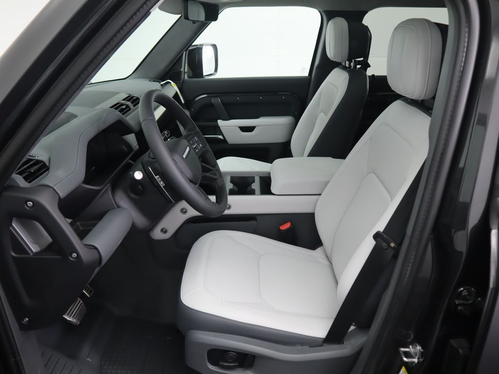 Thumbnail: 2026 Land Rover Defender - 21