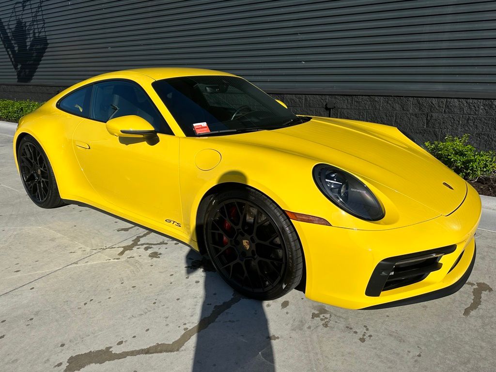 2023 Porsche 911 Carrera S 17