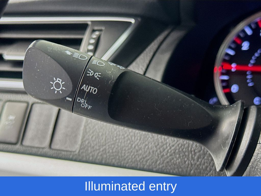 Used Car 2015 Toyota Camry  Se For Sale Under $15,000 In Austin, Texas