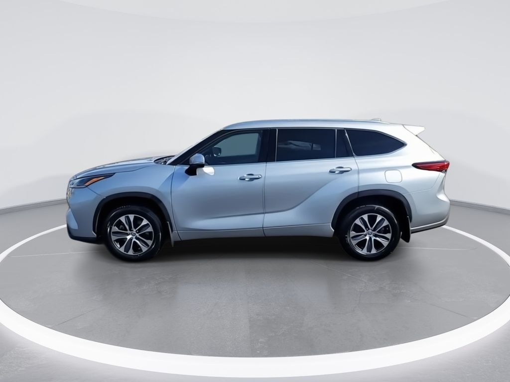 2021 Toyota Highlander XLE 5