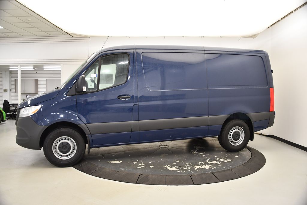 2025 Mercedes-Benz Sprinter 2500 3