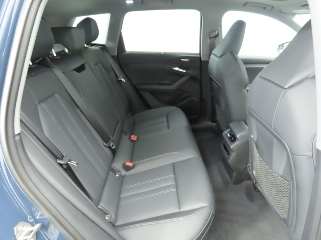 Thumbnail: 2025 Audi Q6 e-tron - 24
