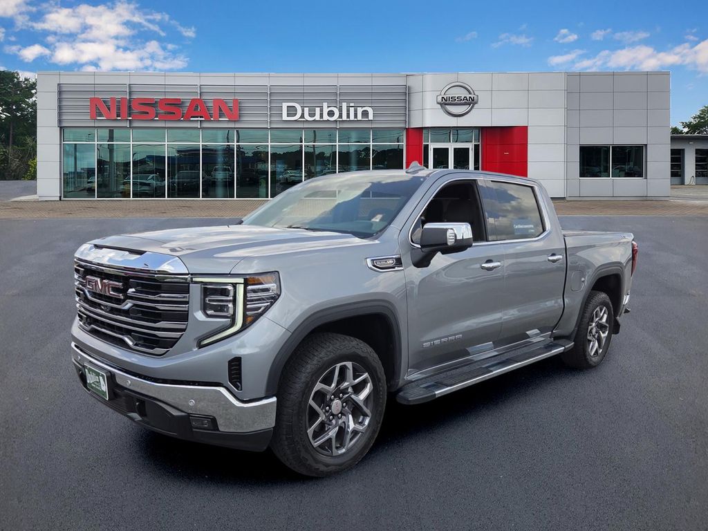  2026 GMC Sierra 1500 SLT Crew Cab 4WD   