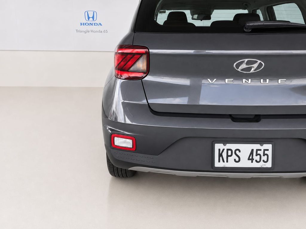 Thumbnail: 2025 Hyundai Venue - 18