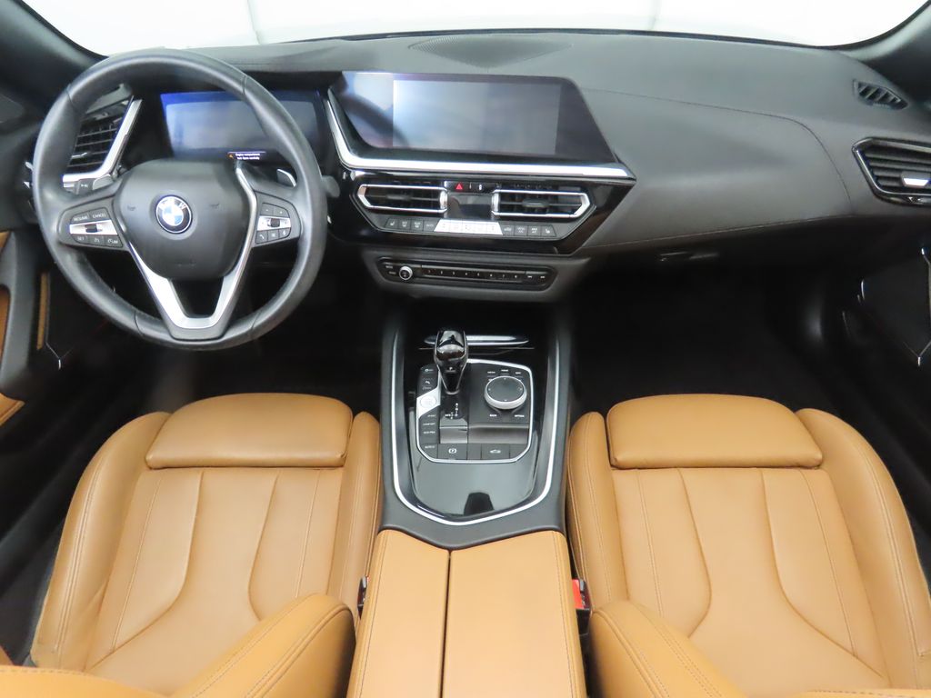 Thumbnail: 2022 BMW Z4 - 21