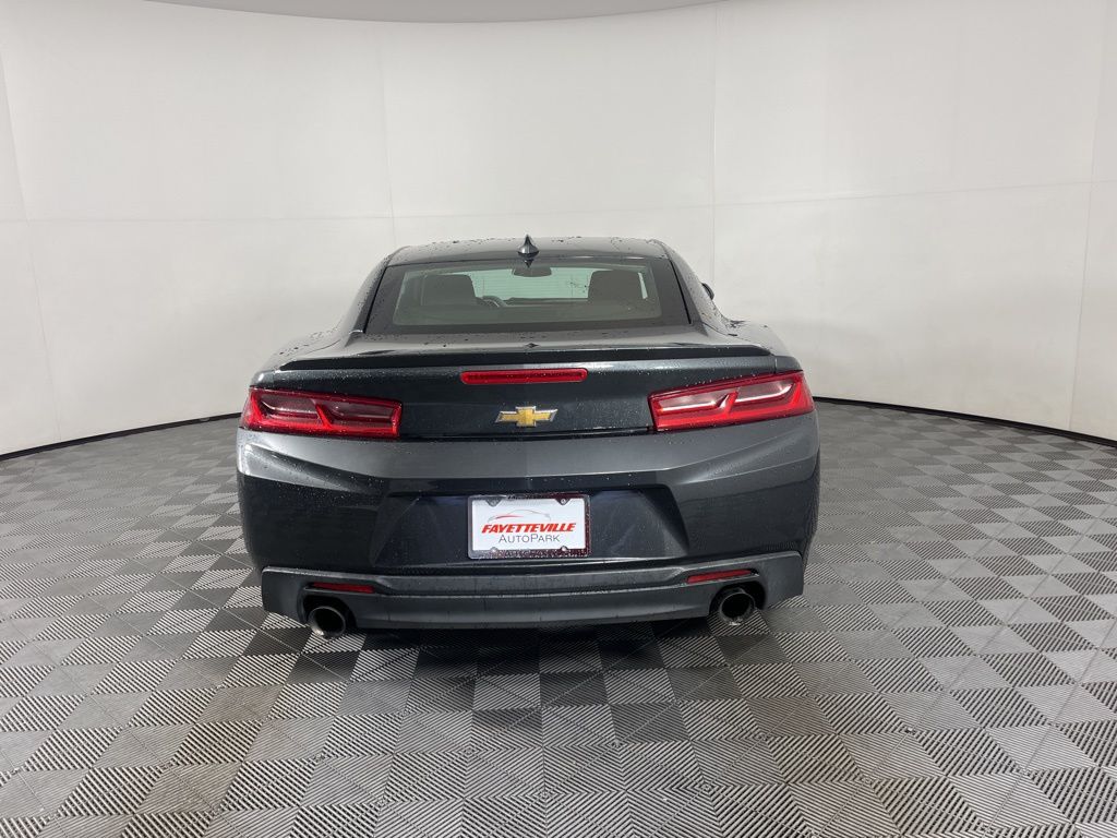 2018 Chevrolet Camaro  8