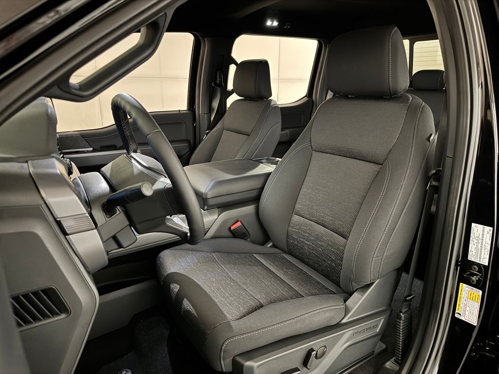 New 2026 Black Ford XLT image 20