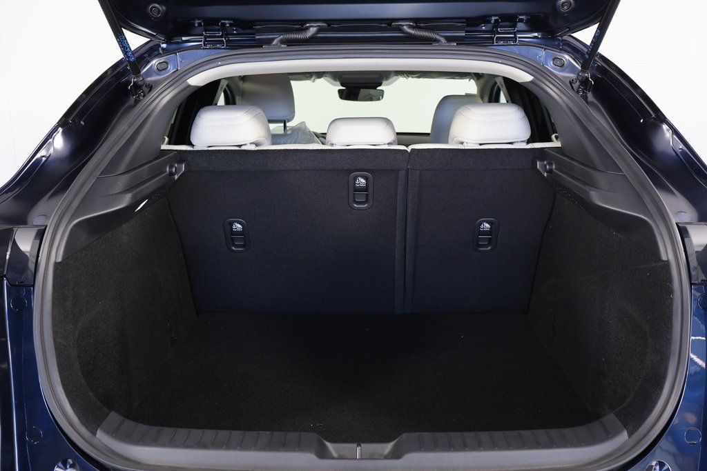 Thumbnail: 2026 Mazda CX-30 - 8