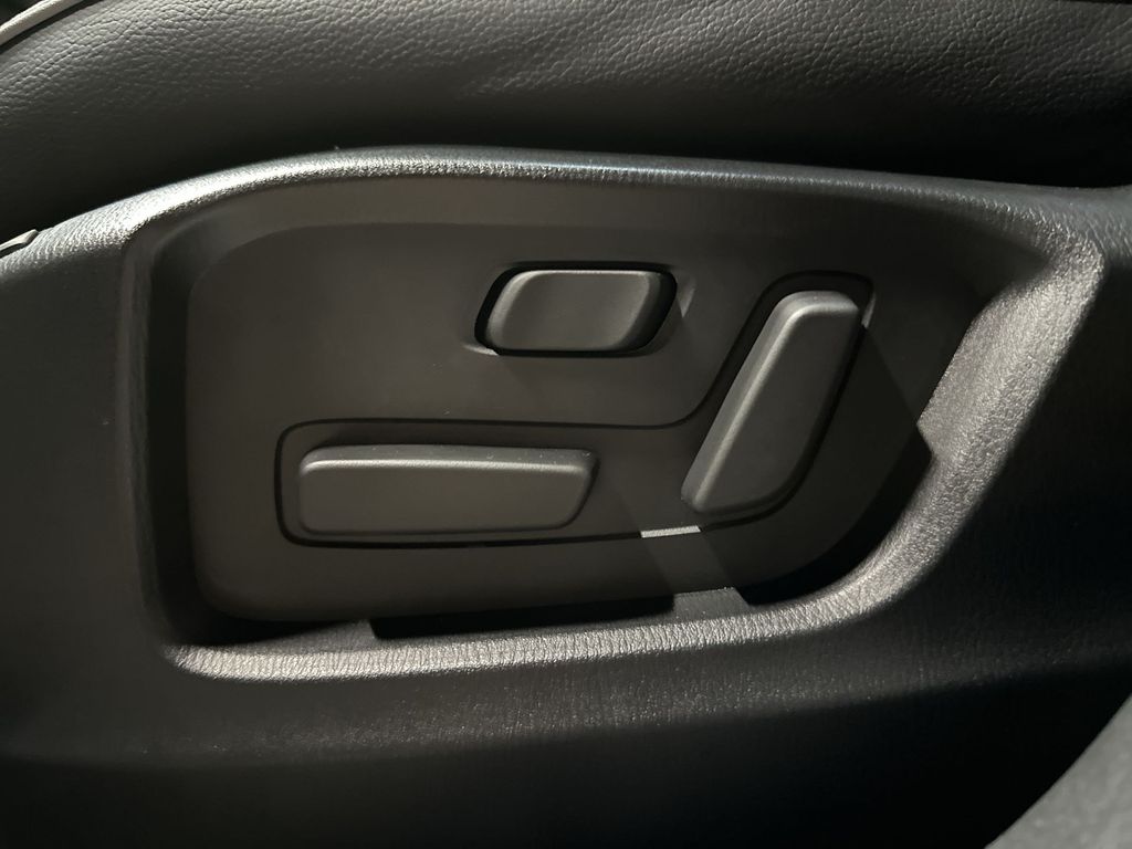 2025 Mazda CX-5 2.5 S Premium Plus Package - 11