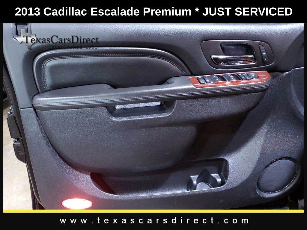 2013 Cadillac Escalade Premium 9