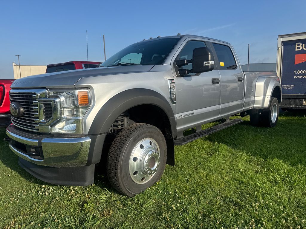 Silver Metallic 2022 Ford F-450 Super Duty XL Crew Cab LB DRW 4WD Pickup Truck Four-Wheel Drive Automatic