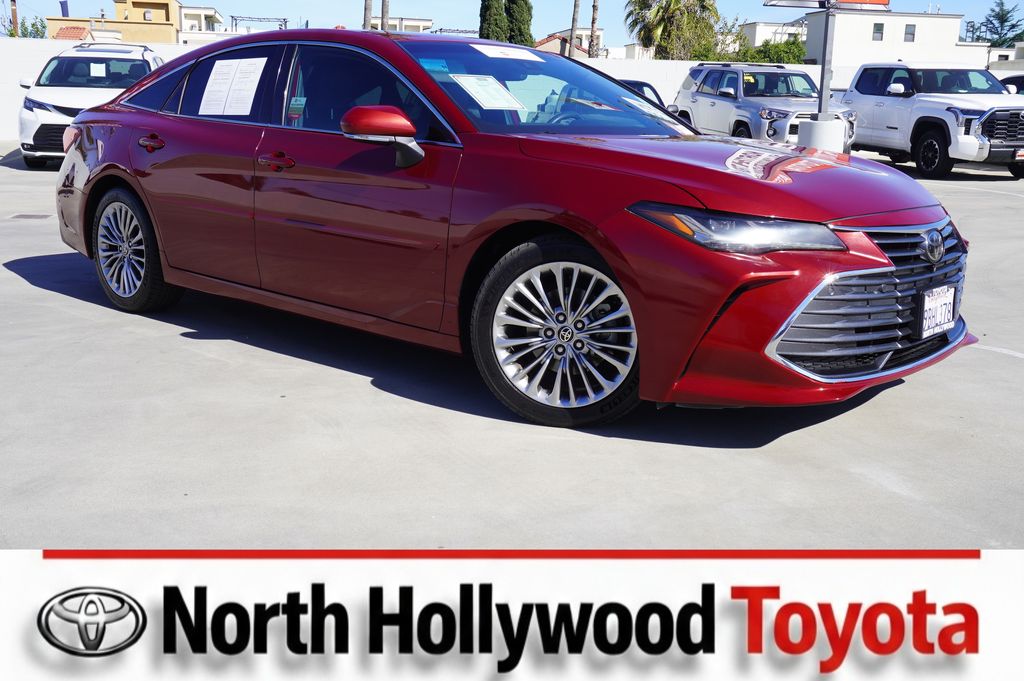 2022 Toyota Avalon Limited FWD