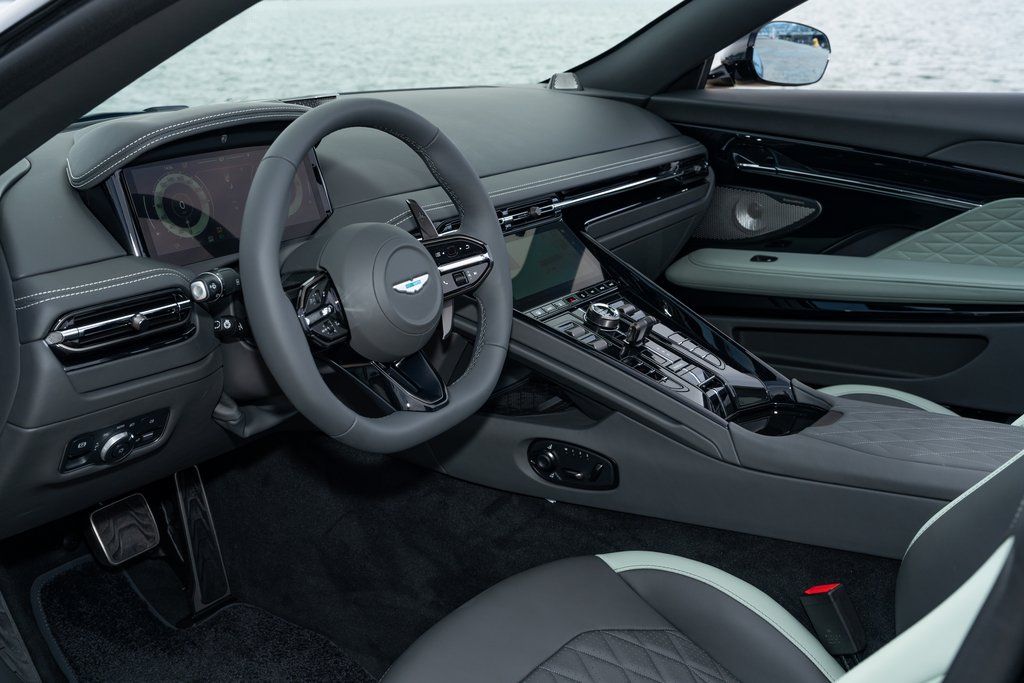 2026 Aston Martin DB12 Base - Photo 16