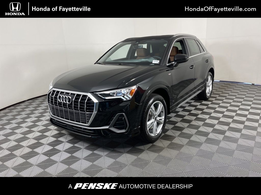 2024 Audi Q3 Premium -
                Fayetteville, AR