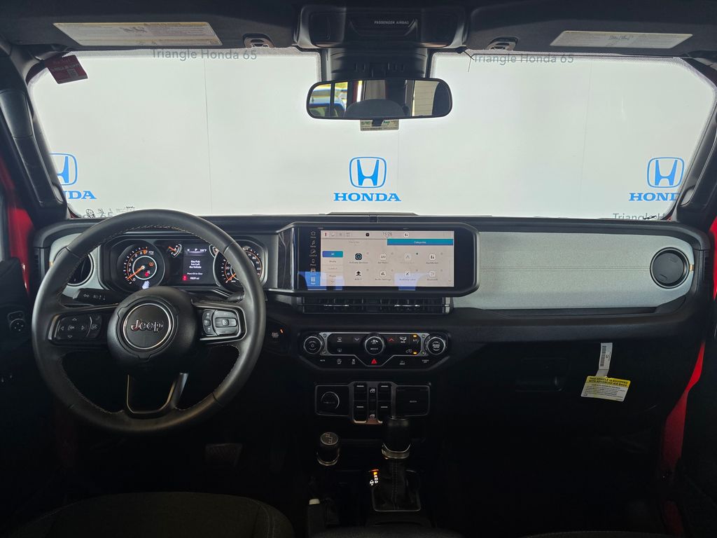 Thumbnail: 2024 Jeep Gladiator - 8
