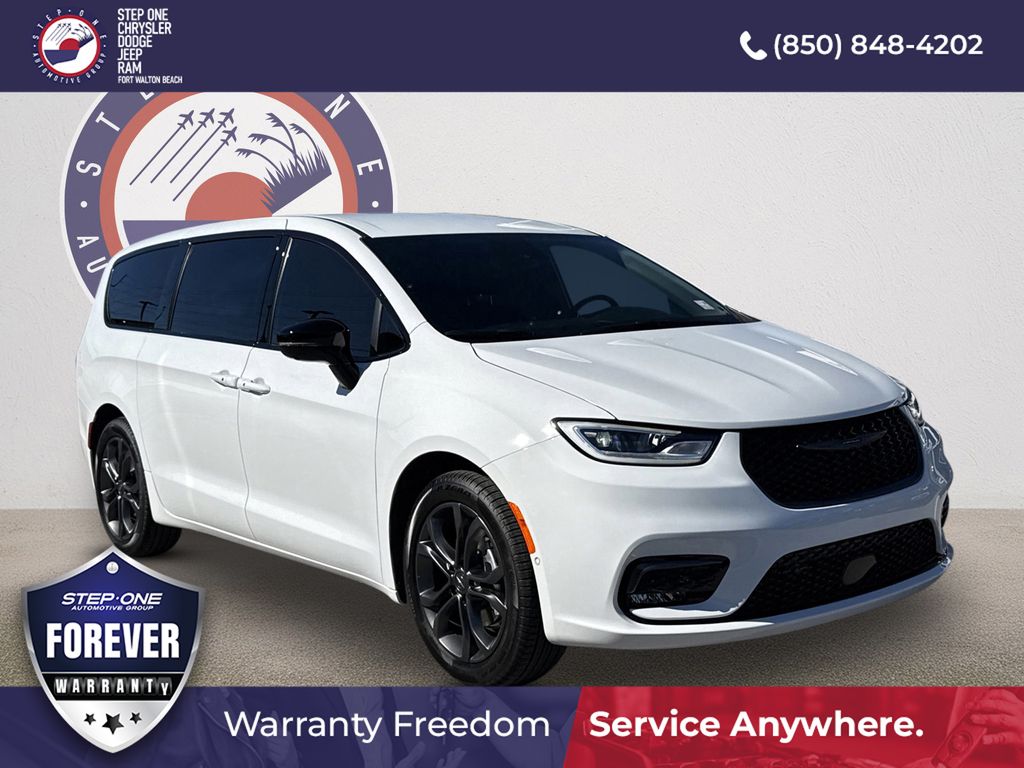 2026 Chrysler Pacifica Select FWD