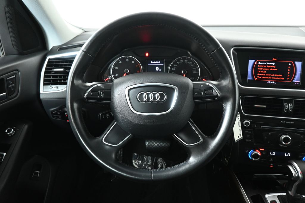 Thumbnail: 2016 Audi Q5 - 16