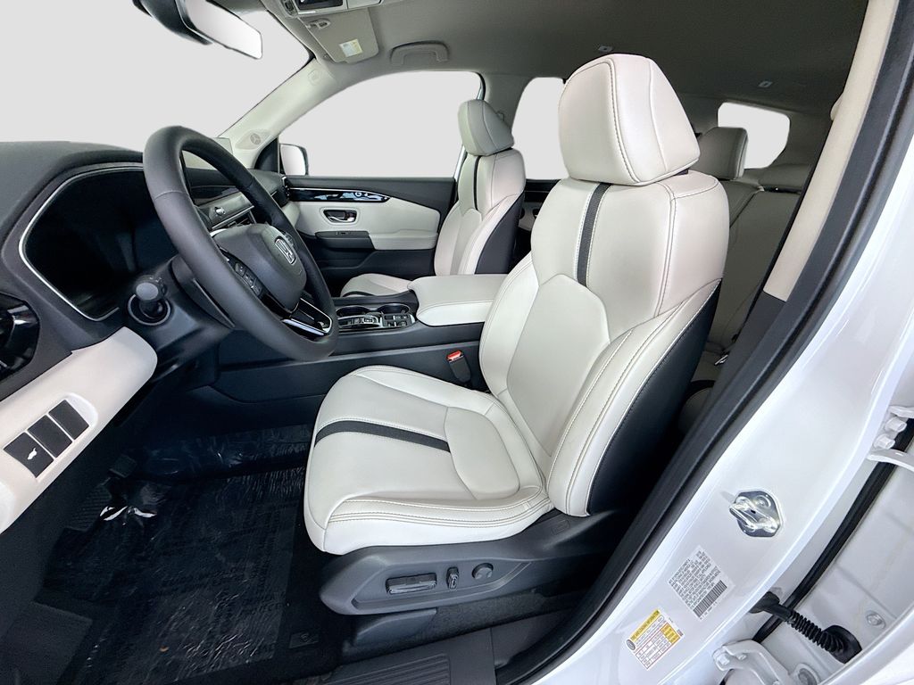 Thumbnail: 2026 Honda Pilot - 19