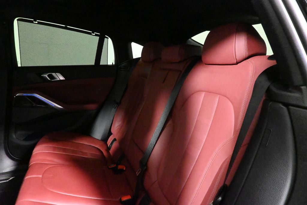 Thumbnail: 2022 BMW X6 - 5