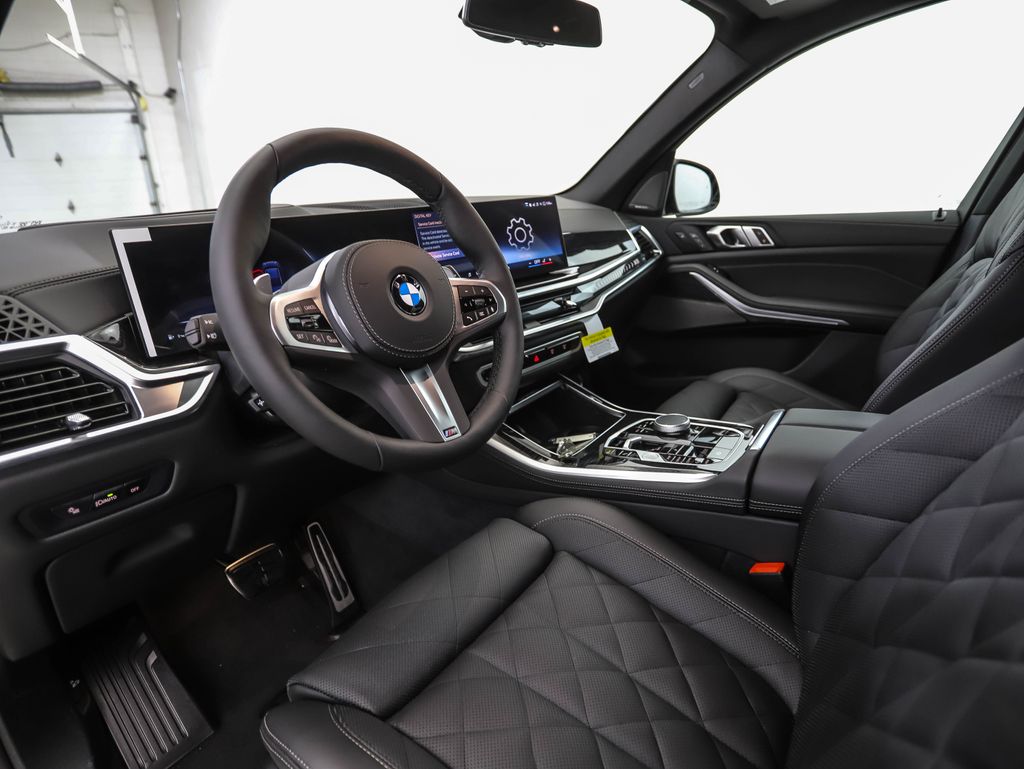 Thumbnail: 2026 BMW X5 - 10
