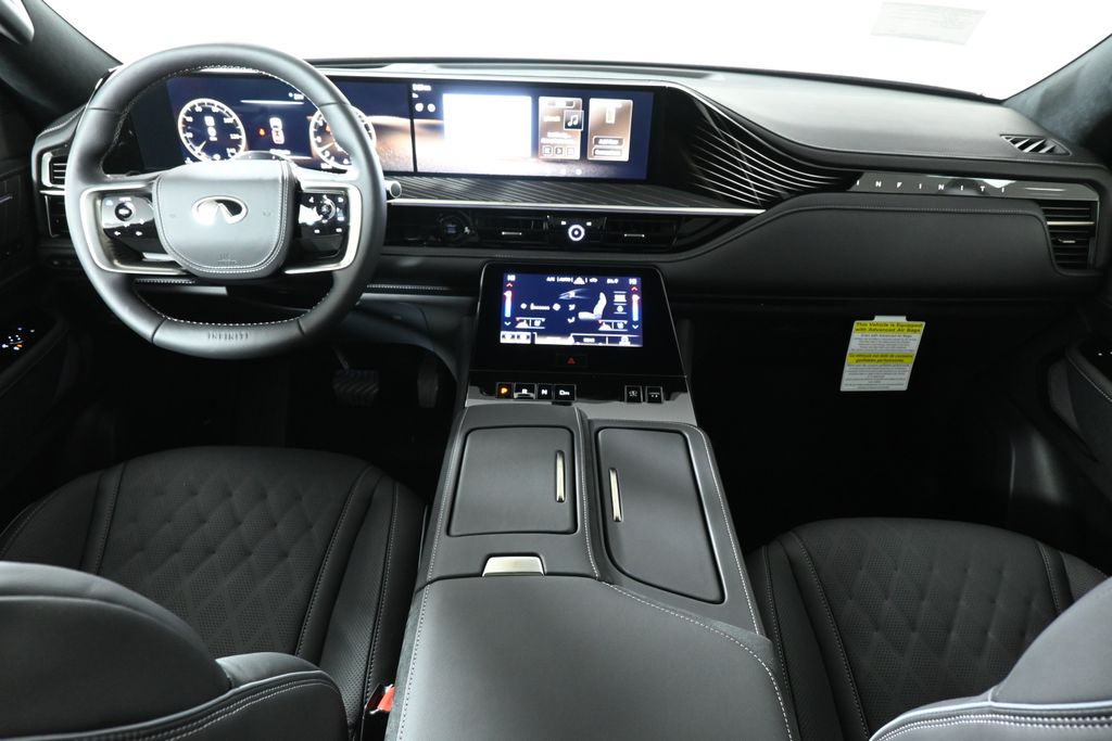 Thumbnail: 2026 INFINITI QX80 - 4