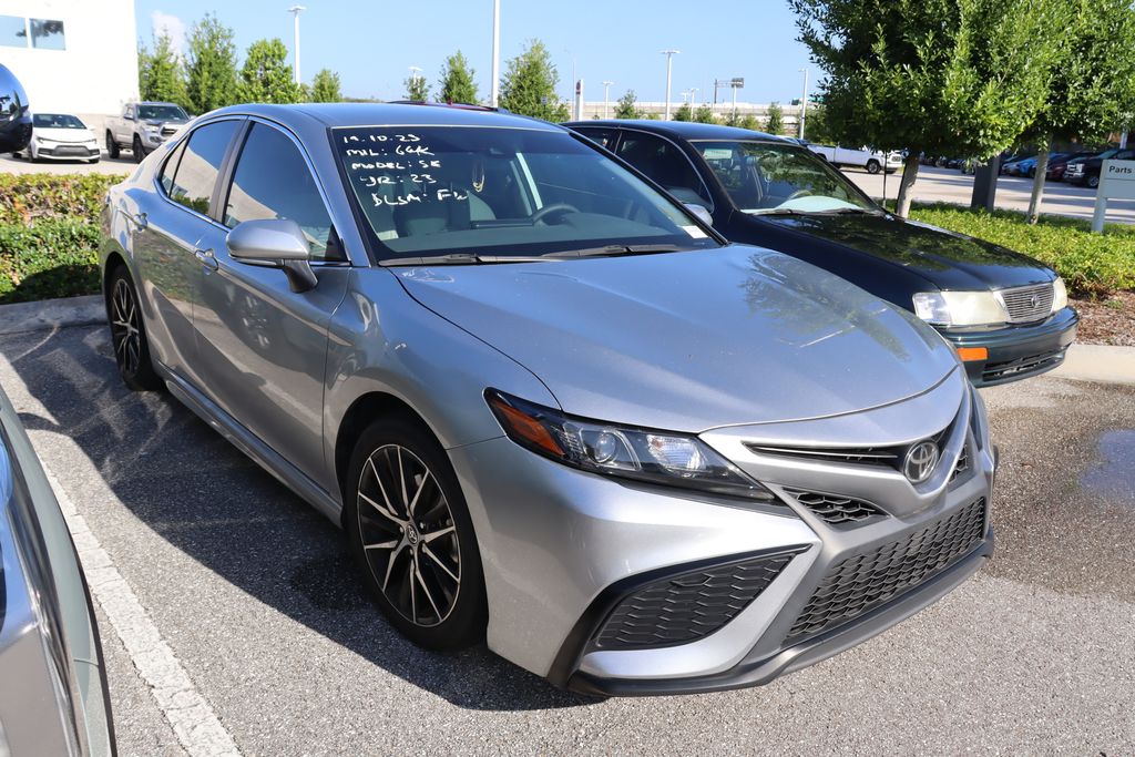 Thumbnail: 2023 Toyota Camry - 6