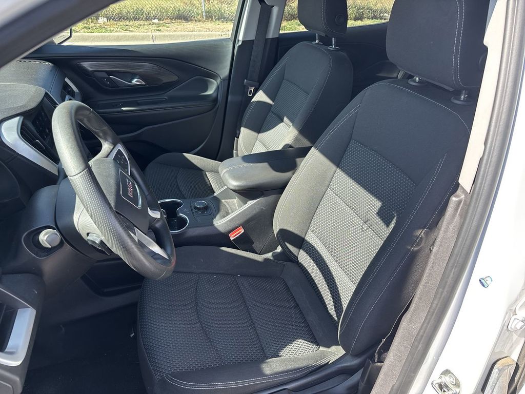 Used 2024 GMC Terrain SUV