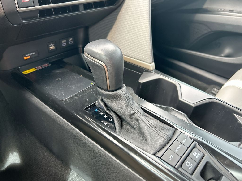 Thumbnail: 2025 Toyota Camry - 20