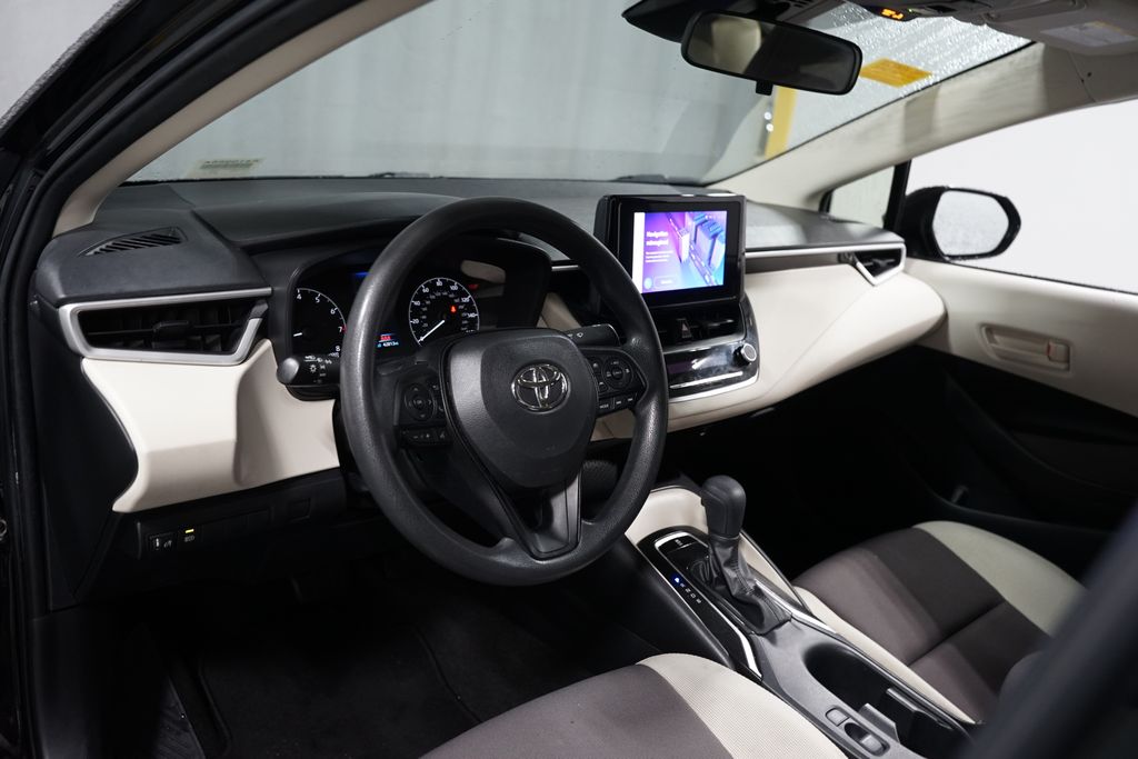 Thumbnail: 2023 Toyota Corolla - 11