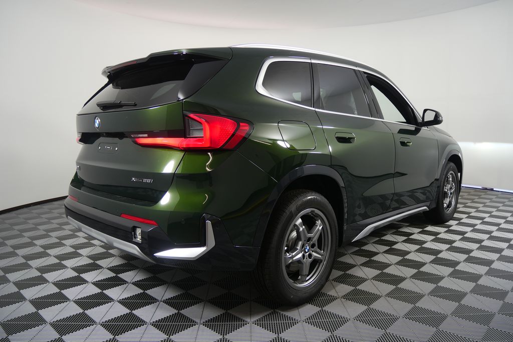 Thumbnail: 2025 BMW X1 - 3