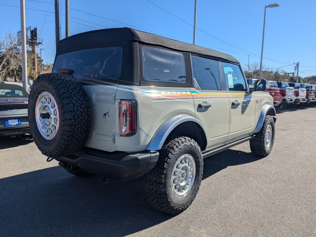 2025 Ford Bronco Badlands