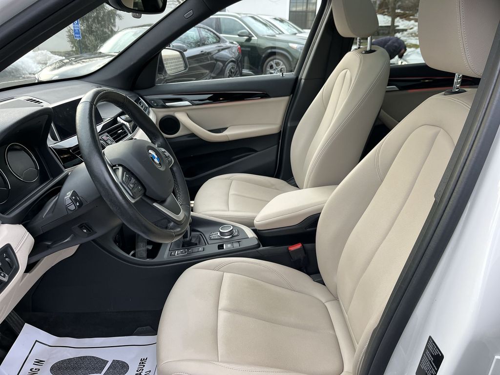 Thumbnail: 2021 BMW X1 - 11