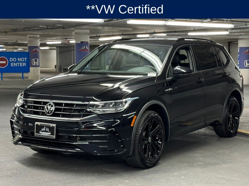 2023 Volkswagen Tiguan 2.0T SE R-Line Black 4