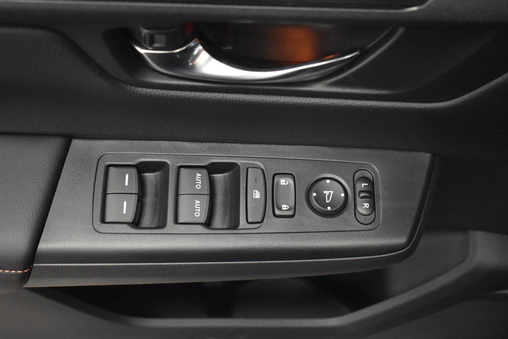 2026 Honda CR-V  9