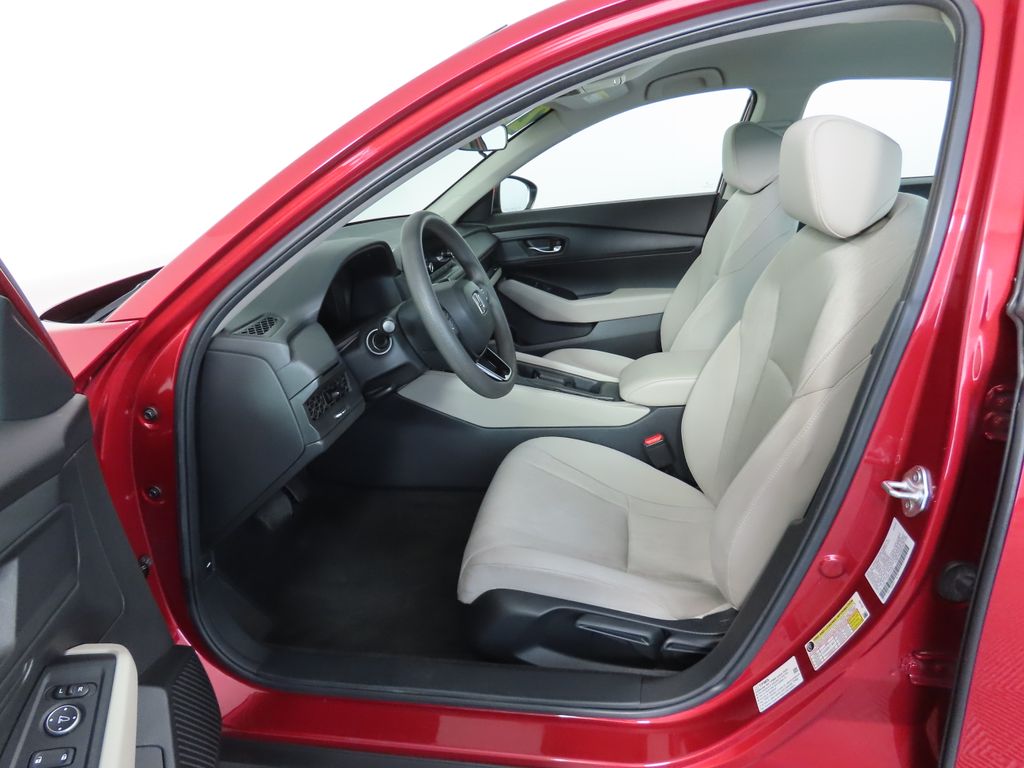2023 Honda Accord LX 19