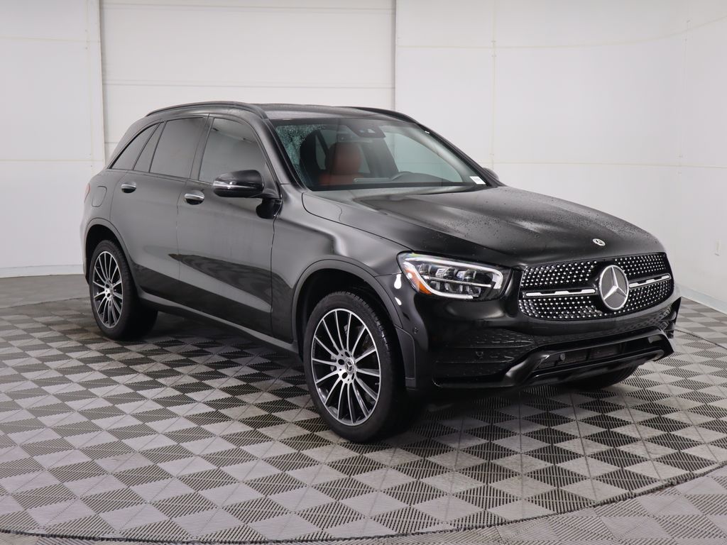 Thumbnail: 2022 Mercedes-Benz GLC - 3