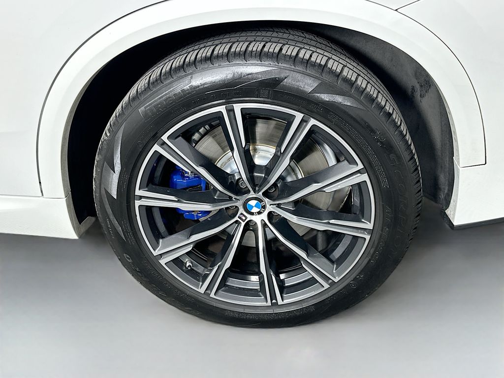 Thumbnail: 2019 BMW X5 - 32