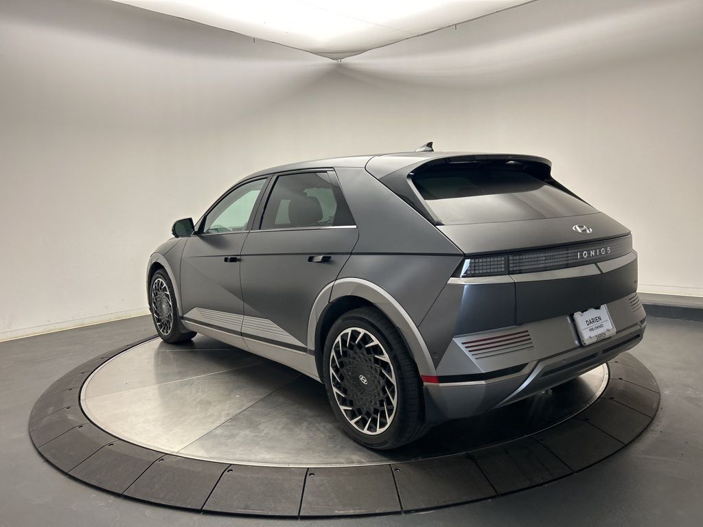 Thumbnail: 2023 Hyundai Ioniq 5 - 3