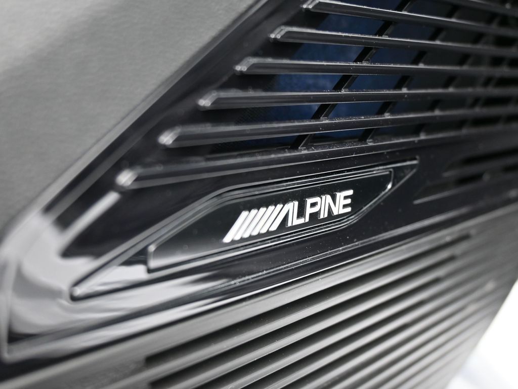 New 2026 Bright White Clearcoat Jeep Overland image 28