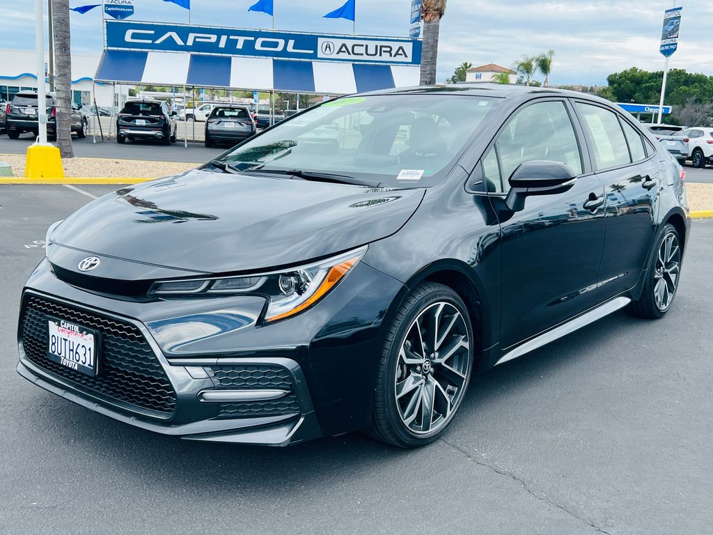 Thumbnail: 2021 Toyota Corolla - 3