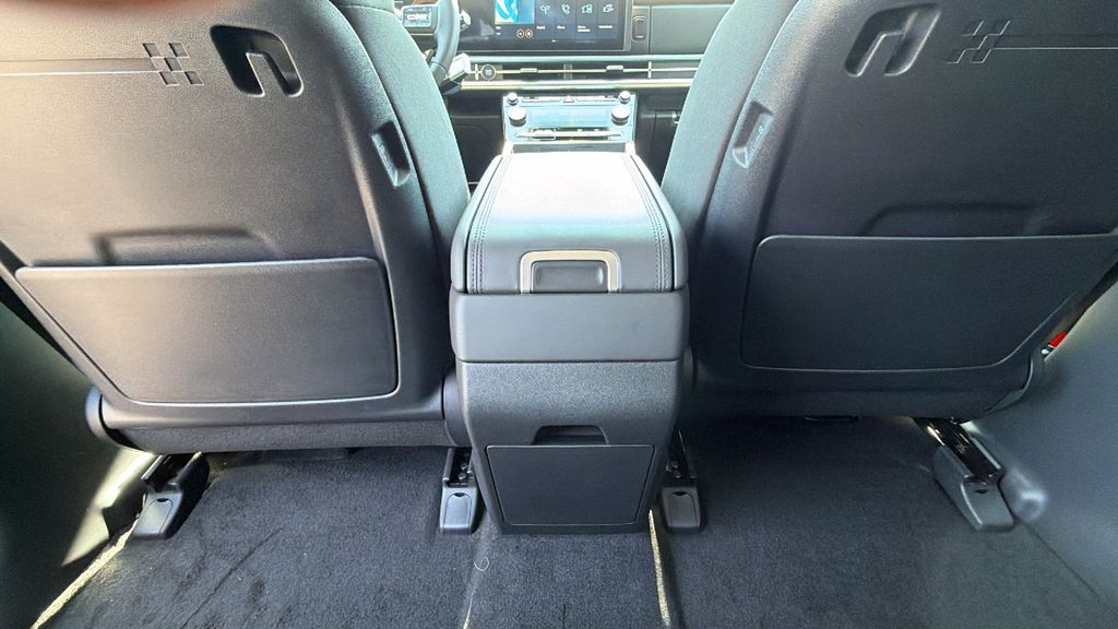 New 2026 Silver Hyundai SE image 23
