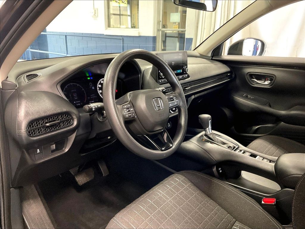 2024 Honda HR-V — photo 8