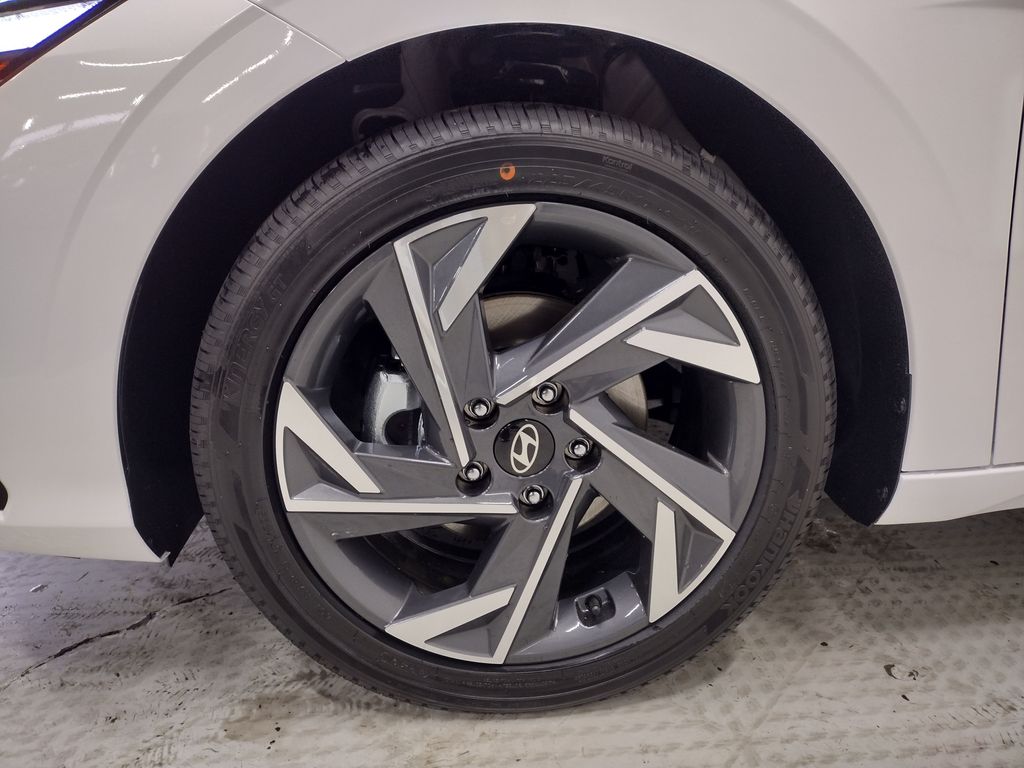 2026 Hyundai Elantra Hybrid Limited