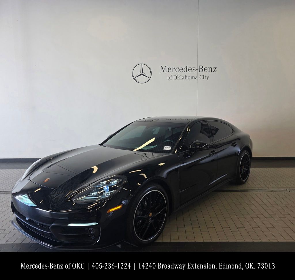 2023 Porsche Panamera Platinum Edition