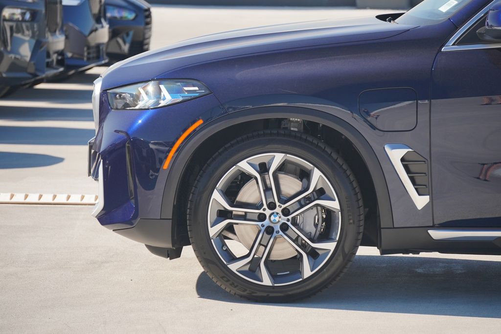 Thumbnail: 2026 BMW X5 - 5