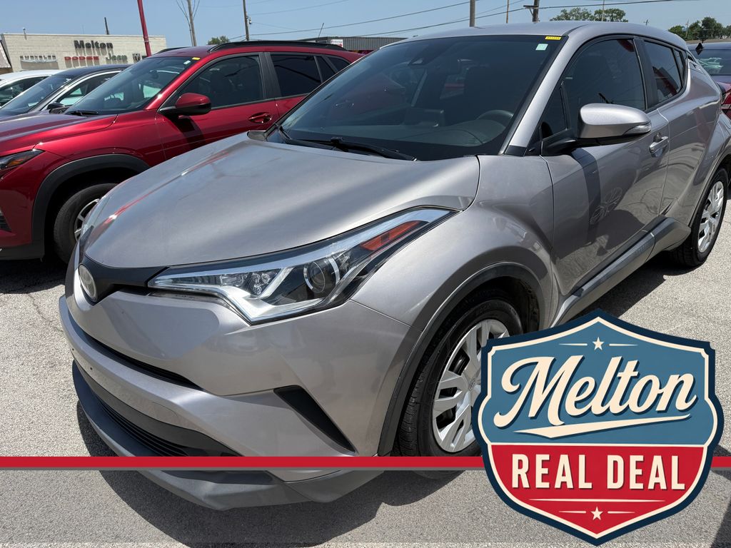  2019 Toyota C-HR LE   