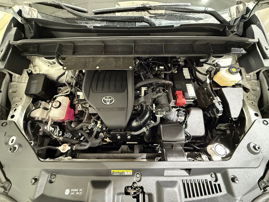Thumbnail: 2023 Toyota Highlander - 10