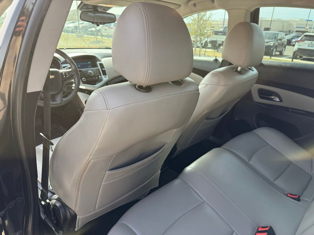 Thumbnail: 2016 Chevrolet Cruze - 23